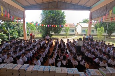 TẤM LÒNG NHÂN ÁI – LAN TỎA YÊU THƯƠNG ĐẾN HỌC SINH KHÓ KHĂN  Trường Tiểu học Y Nuê, phường Buôn Hồ, tỉnh Đắk Lắk